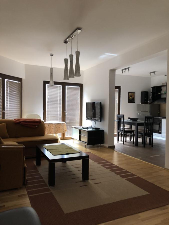 Apartments Ivan Petrovac ภายนอก รูปภาพ